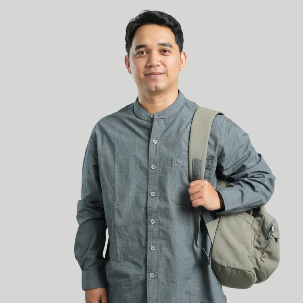 M. Saeful Amri, S.H., S.Hum., M.H.